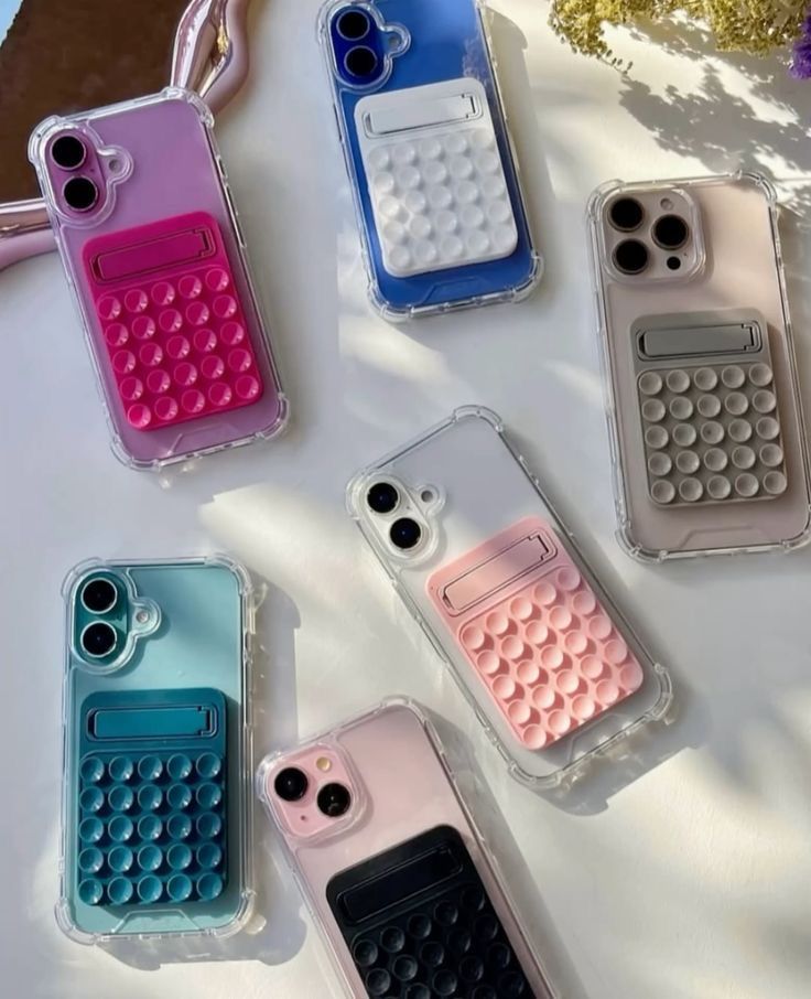 Silicone Wall-Mounted Phone Holder with Suction Cup – Anti-Slip Stand for iPhone 15 Pro Max